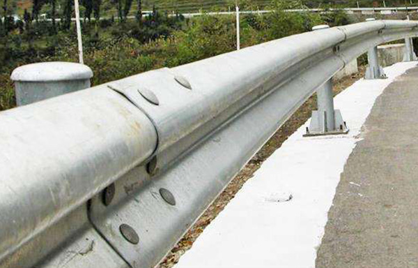 四川高速護欄 四川高速護欄